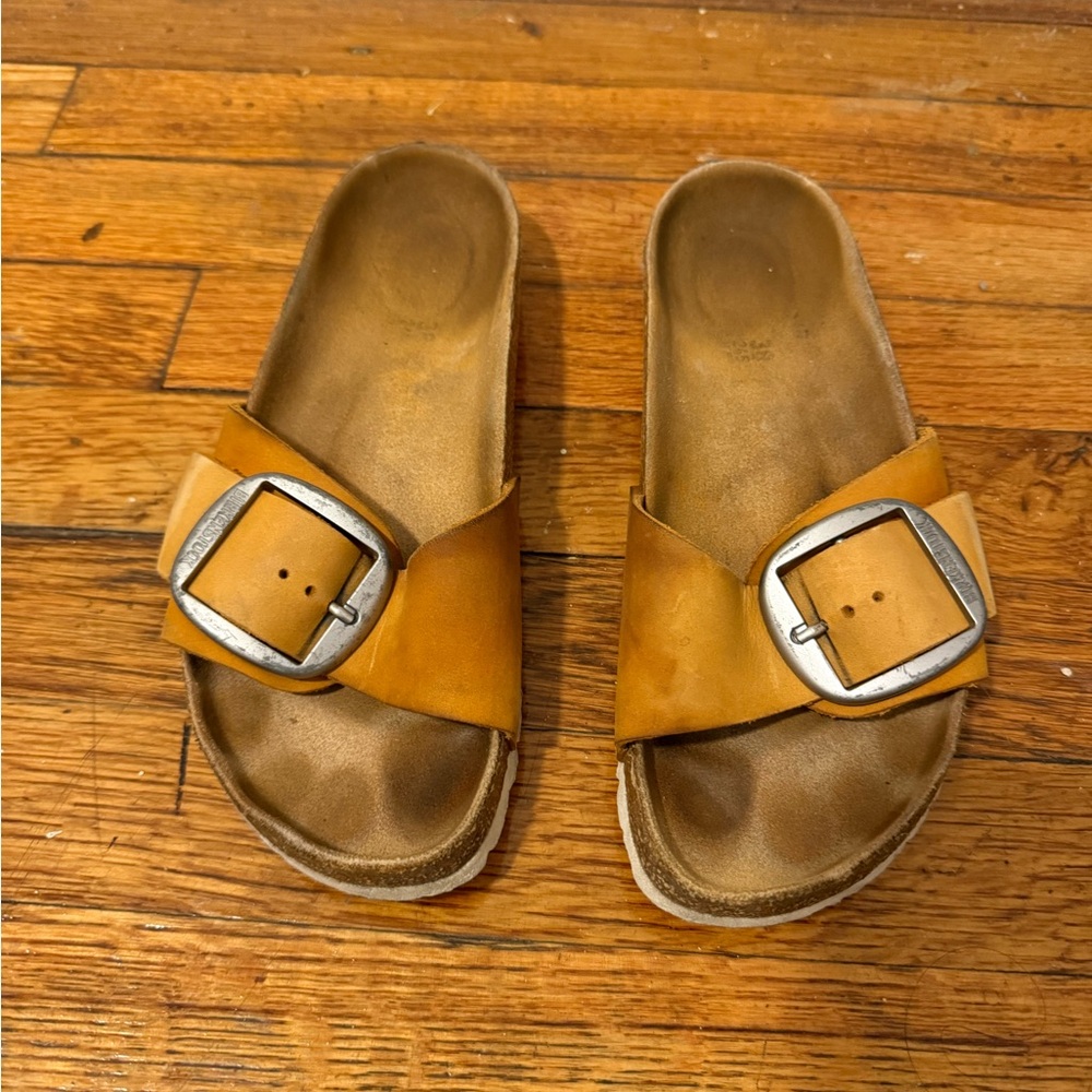 Birkenstock Madrid Big Buckle Yellow 38